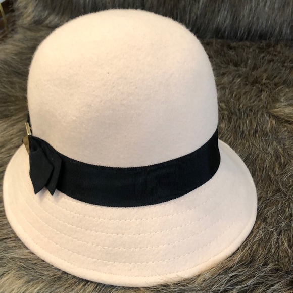kate spade Accessories - PRICE FIRM kate spade hat